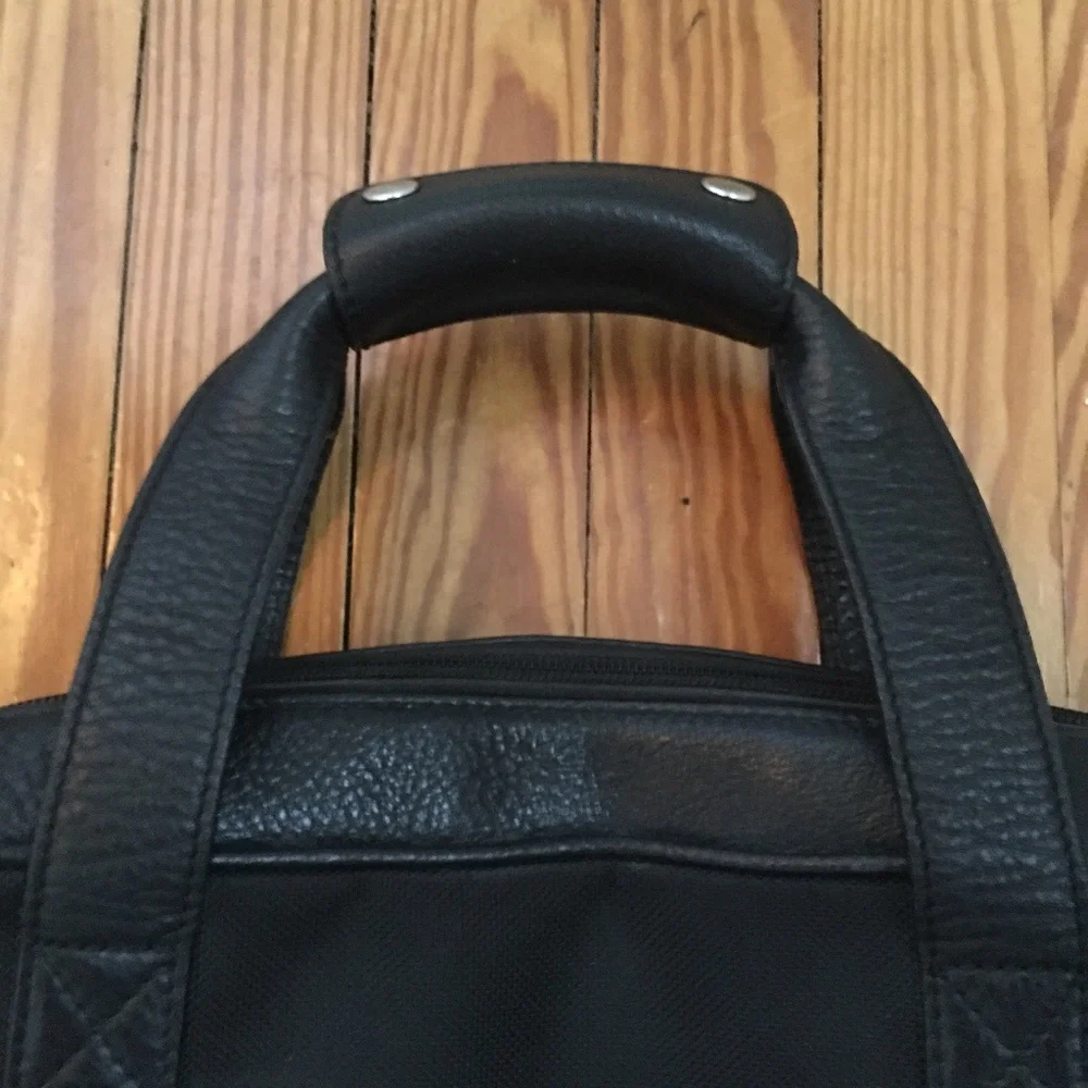 Host Pick! BOSCA BRIEFCASE LAPTOP BAG